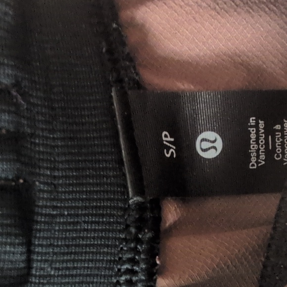 Lululemon license to train shorts - brown - Picture 3 of 4